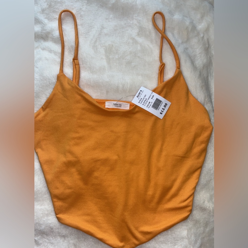 Women’s crop top